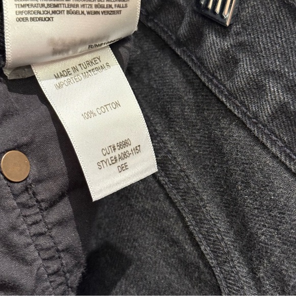 AGOLDE Dee Black Jean Shorts Womens Size 25 - Picture 10 of 11